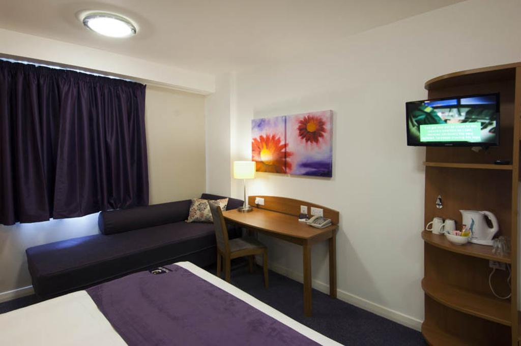 Premier Inn Leicester Fosse Park Ngoại thất bức ảnh