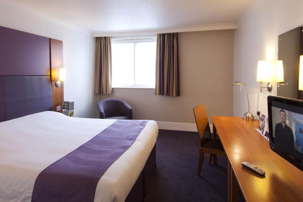 Premier Inn Leicester Fosse Park Ngoại thất bức ảnh